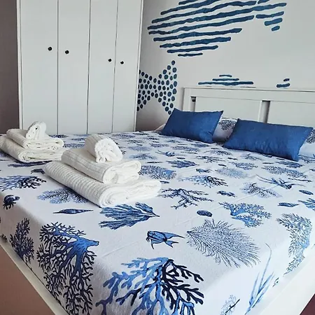 Blu Marine -terrazza Vista Mare- Loano